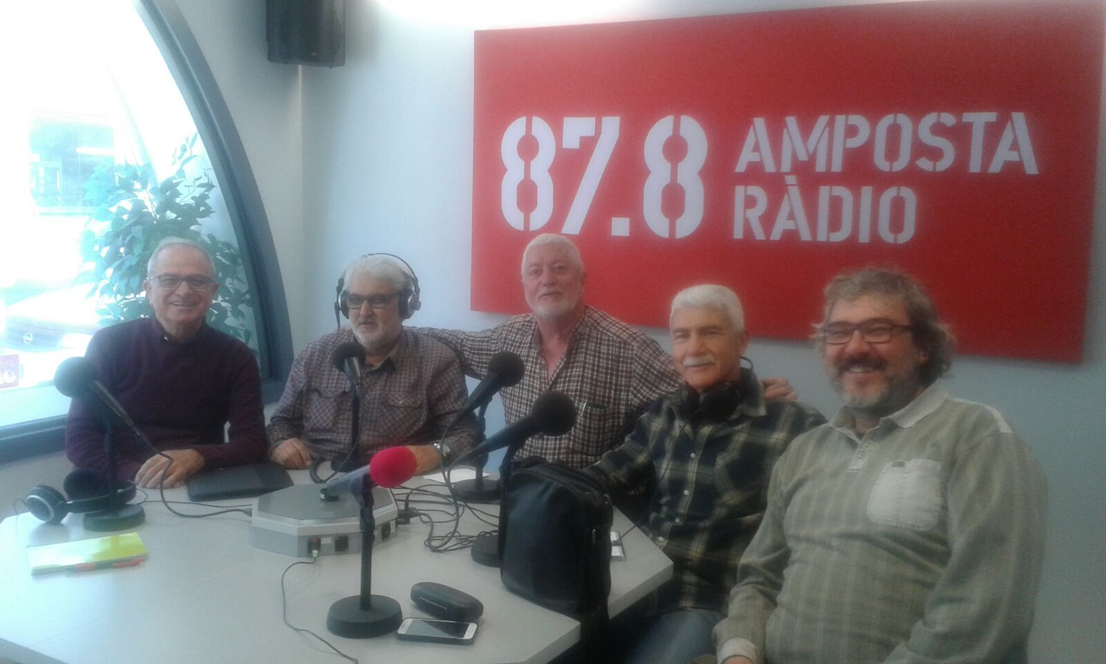 LA TERTÚLIA DE LA RÁDIO 15 03 2017